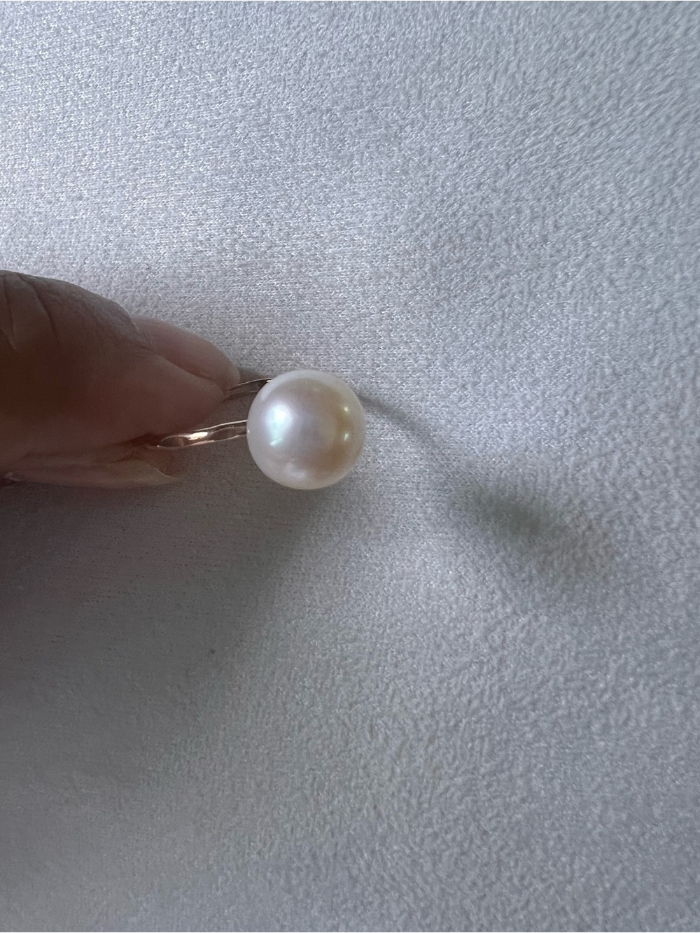 Misha Hawai’i Elegant Gold Pearl Ring - Single White Pearl Accent Size 7 - Picture 3 of 3